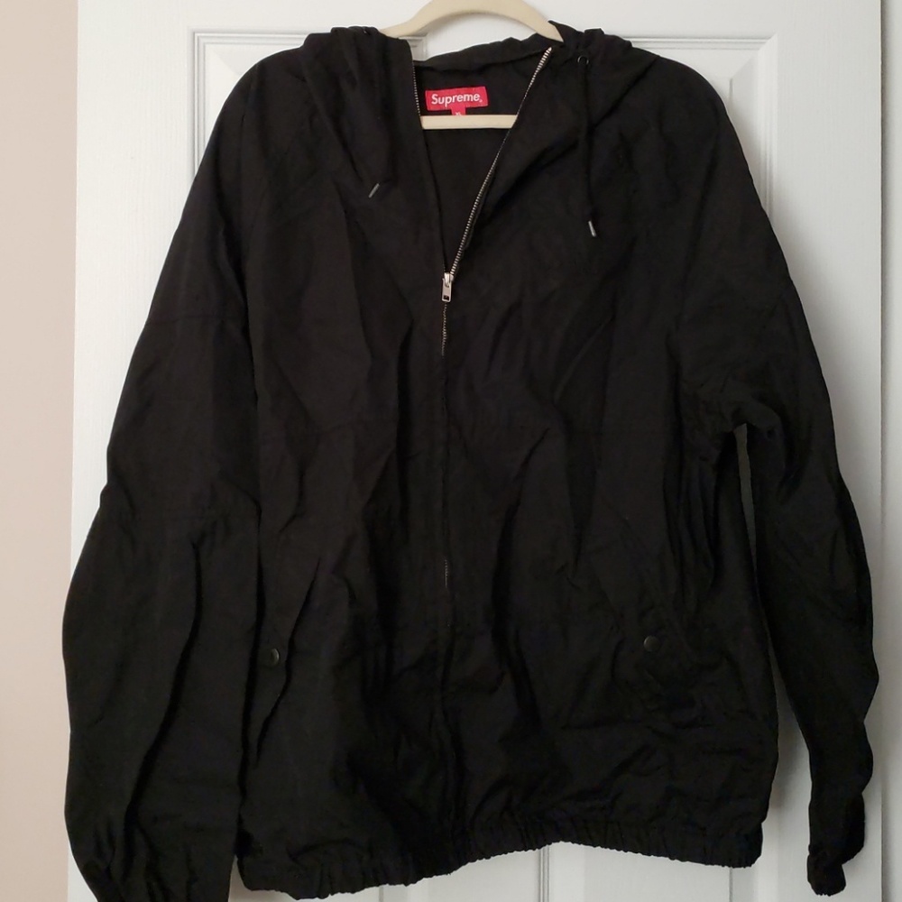 SOLD 🚫SUPREME unisex hooded raglan jacket x-large